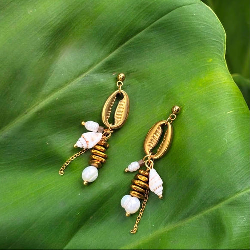 brinco buzios dourado